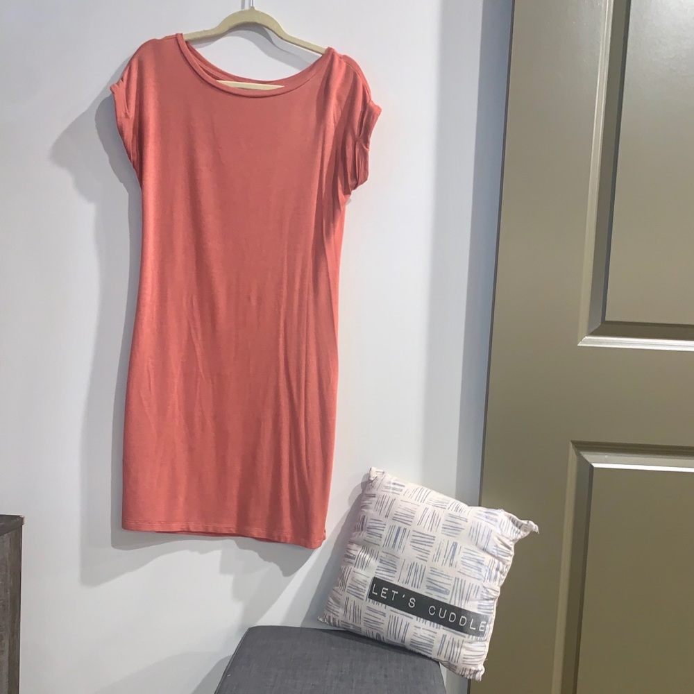 Knee length t-shirt dress ** New W/o tags